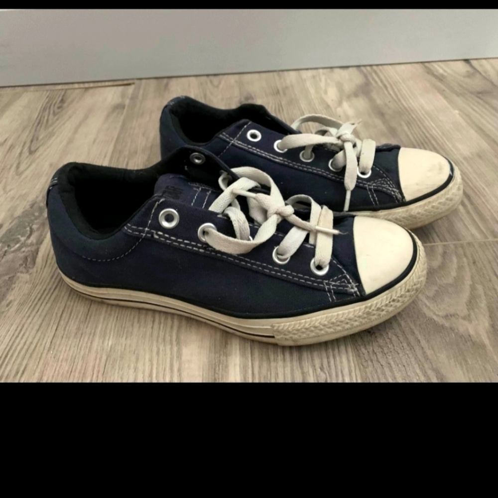 Converse size 5.5